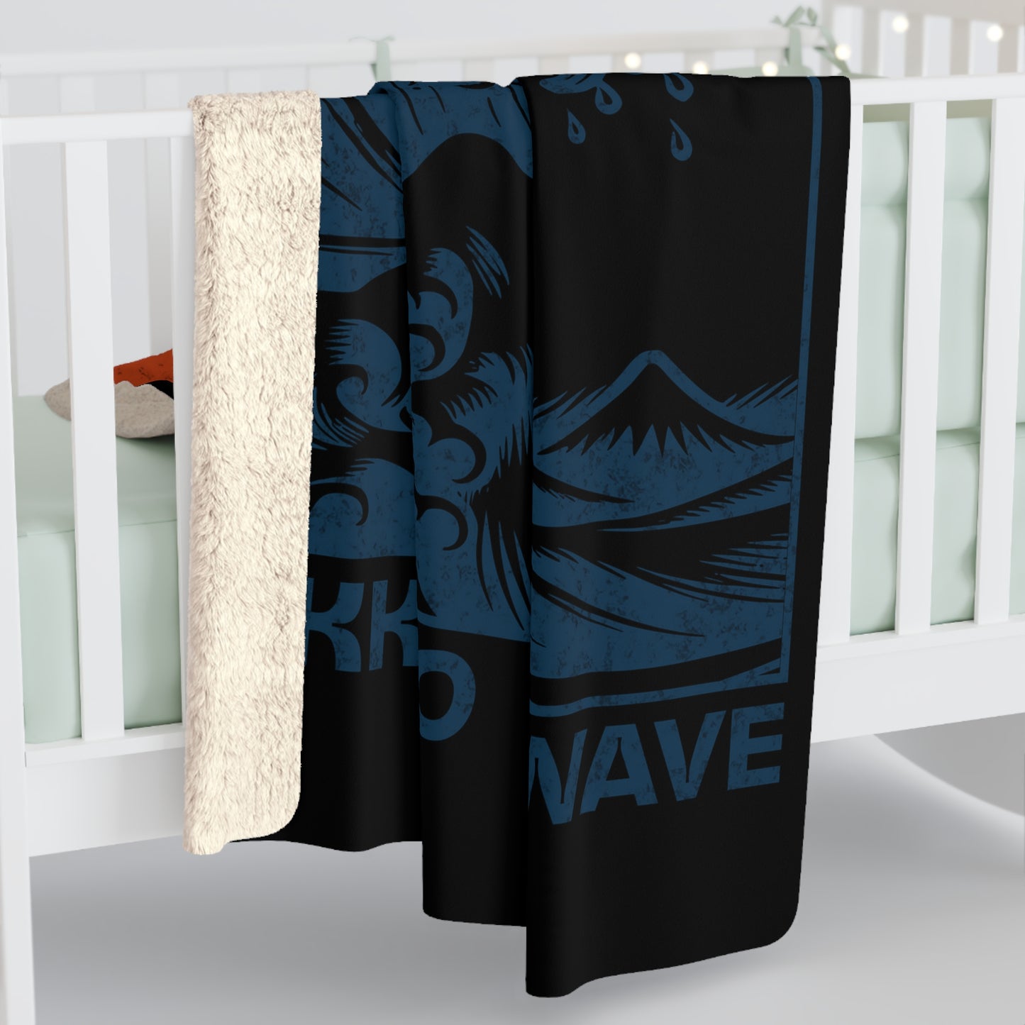 Hokkaido Wave Sherpa Fleece Blanket