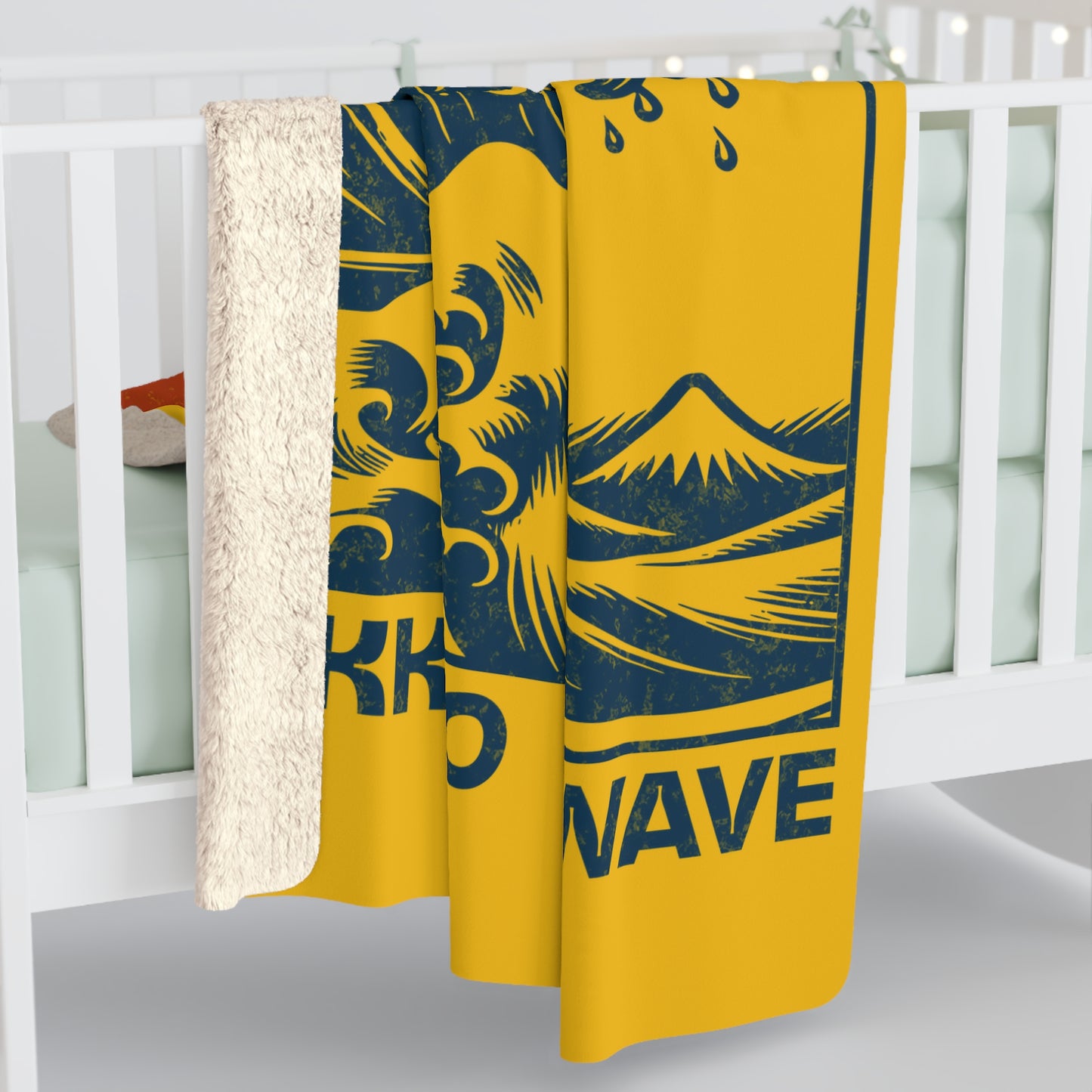 Hokkaido Wave Sherpa Fleece Blanket